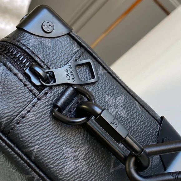 <AUTHENTIC>Louis Vuitton bag